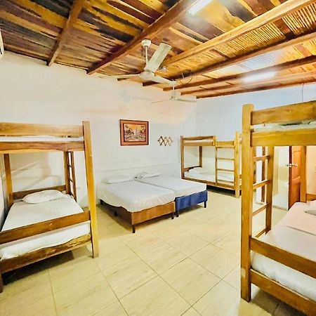 Hostel Casa Mia ซานฮวนเดลซูร์ ภายนอก รูปภาพ